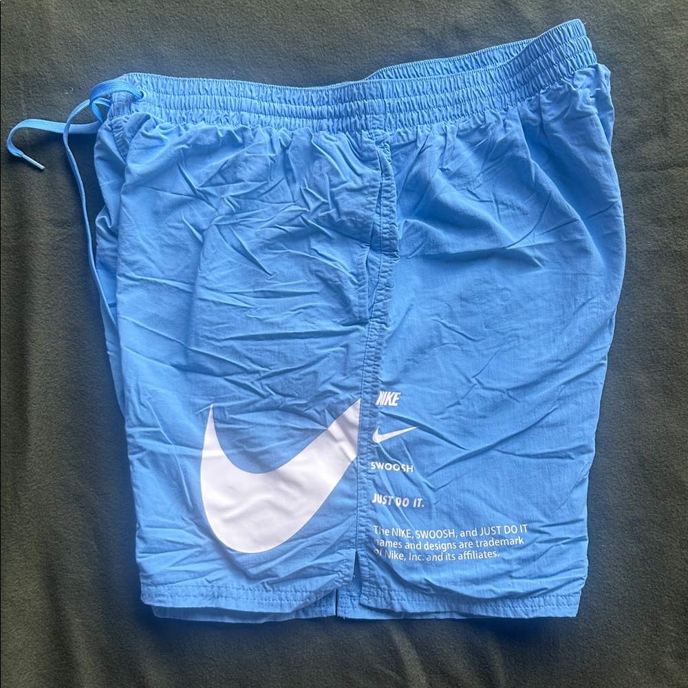 Nike Specs 7" Volley Shorts - Picture 6 of 8
